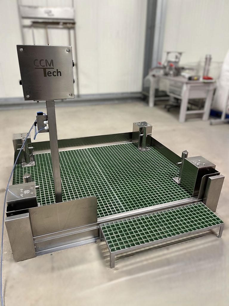 Plateforme élévatrice accès meule de fromage